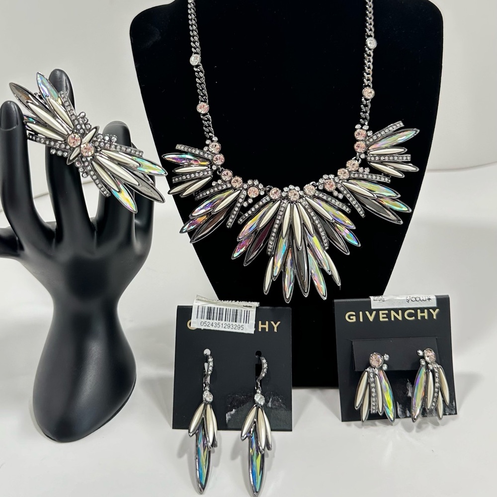 Givenchy Hematite Multi Cluster Statement Necklace 2 x set of earrings  bracelet